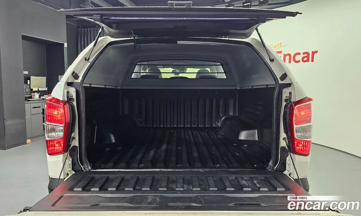 SsangYong Rexton 2019 2.2 автомат (гидро), фото 20