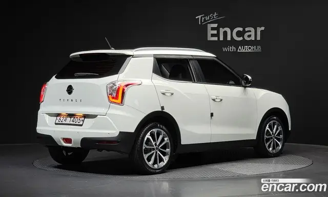 SsangYong TIBOLI 2017 1.6 автомат (гидро), миниатюра 1