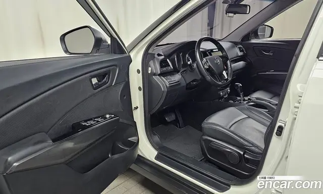 SsangYong TIBOLI 2017 1.6 автомат (гидро), миниатюра 12