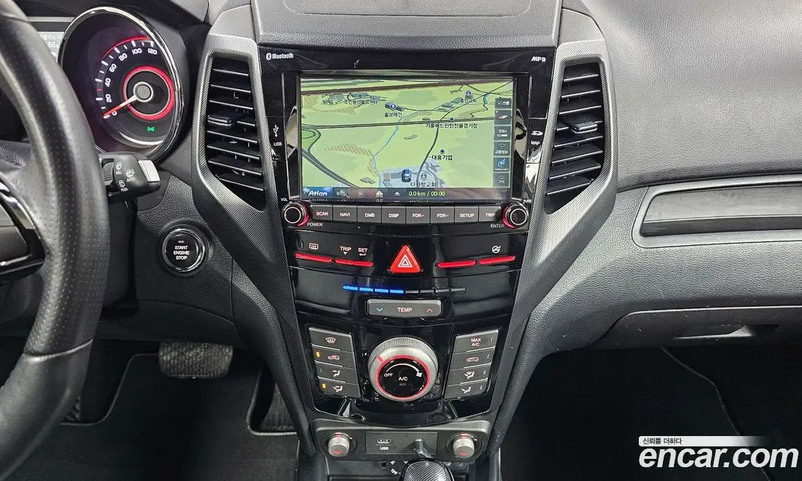 SsangYong TIBOLI 2017 1.6 автомат (гидро), фото 17