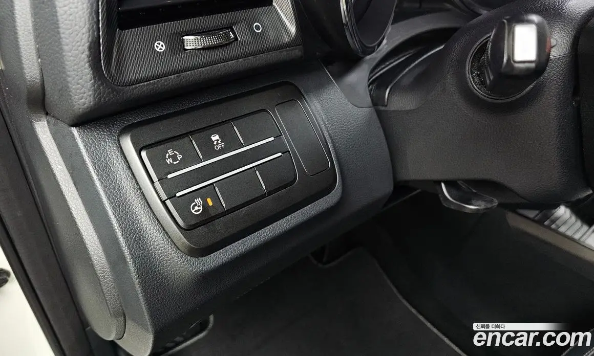 SsangYong TIBOLI 2017 1.6 автомат (гидро), фото 24