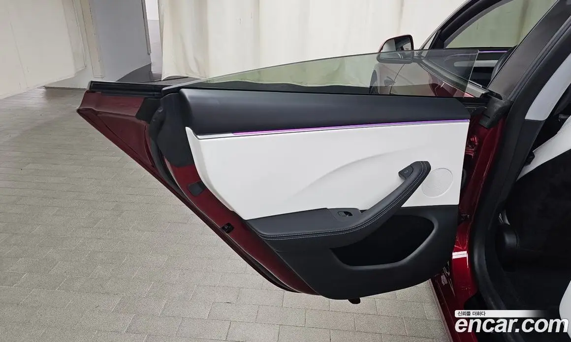 Tesla Model 3 2024 0.2 автомат (гидро), фото 15 Tesla Model 3 2024 0.2 автомат (гидро), фото 15