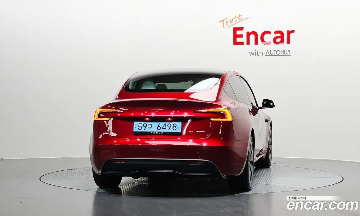 Tesla Model 3 2024 0.2 автомат (гидро), фото 4 Tesla Model 3 2024 0.2 автомат (гидро), фото 4