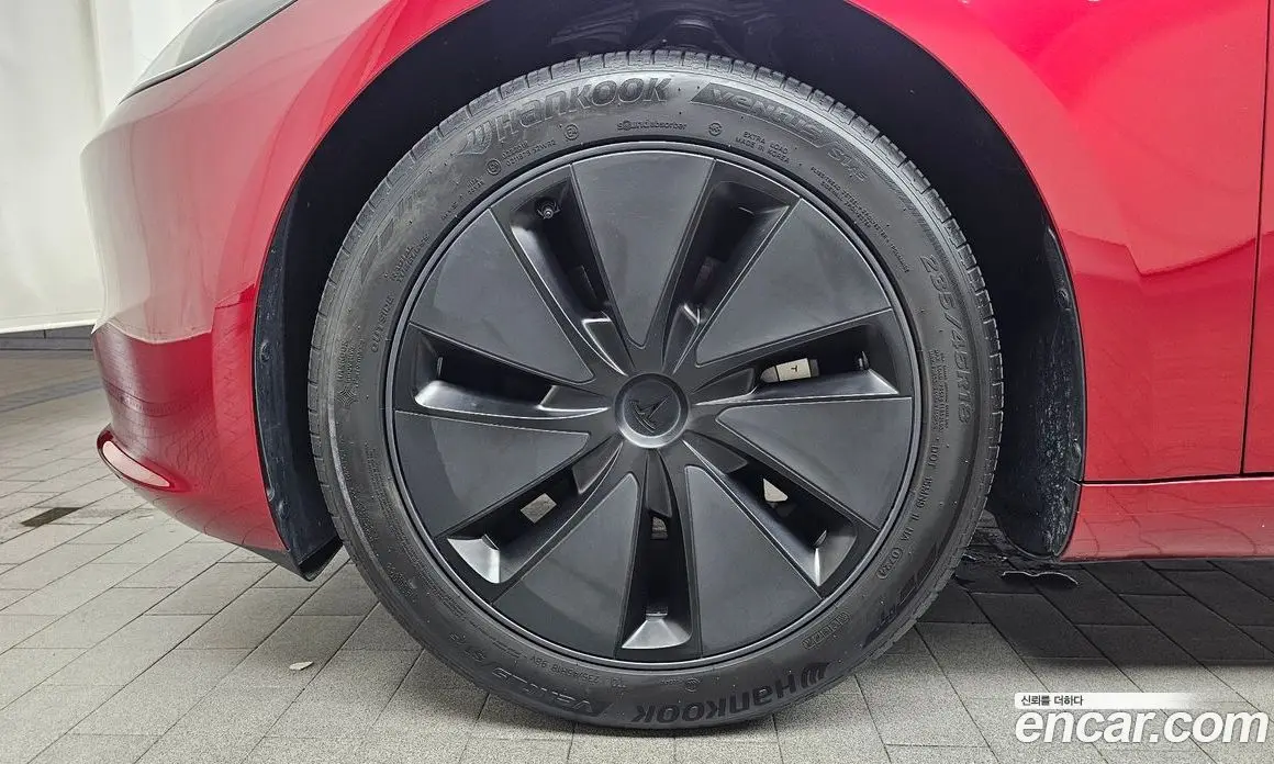 Tesla Model 3 2024 0.2 автомат (гидро), фото 5 Tesla Model 3 2024 0.2 автомат (гидро), фото 5