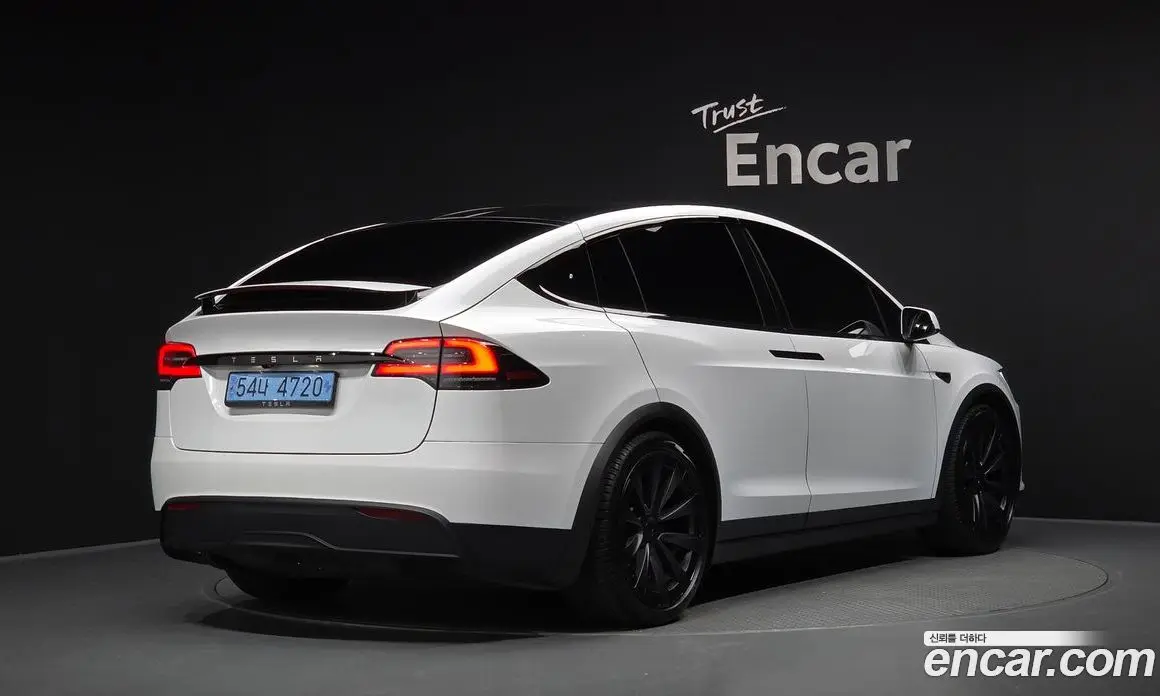 Tesla Model X 2023 0.3 автомат (гидро), фото 2 Tesla Model X 2023 0.3 автомат (гидро), фото 2
