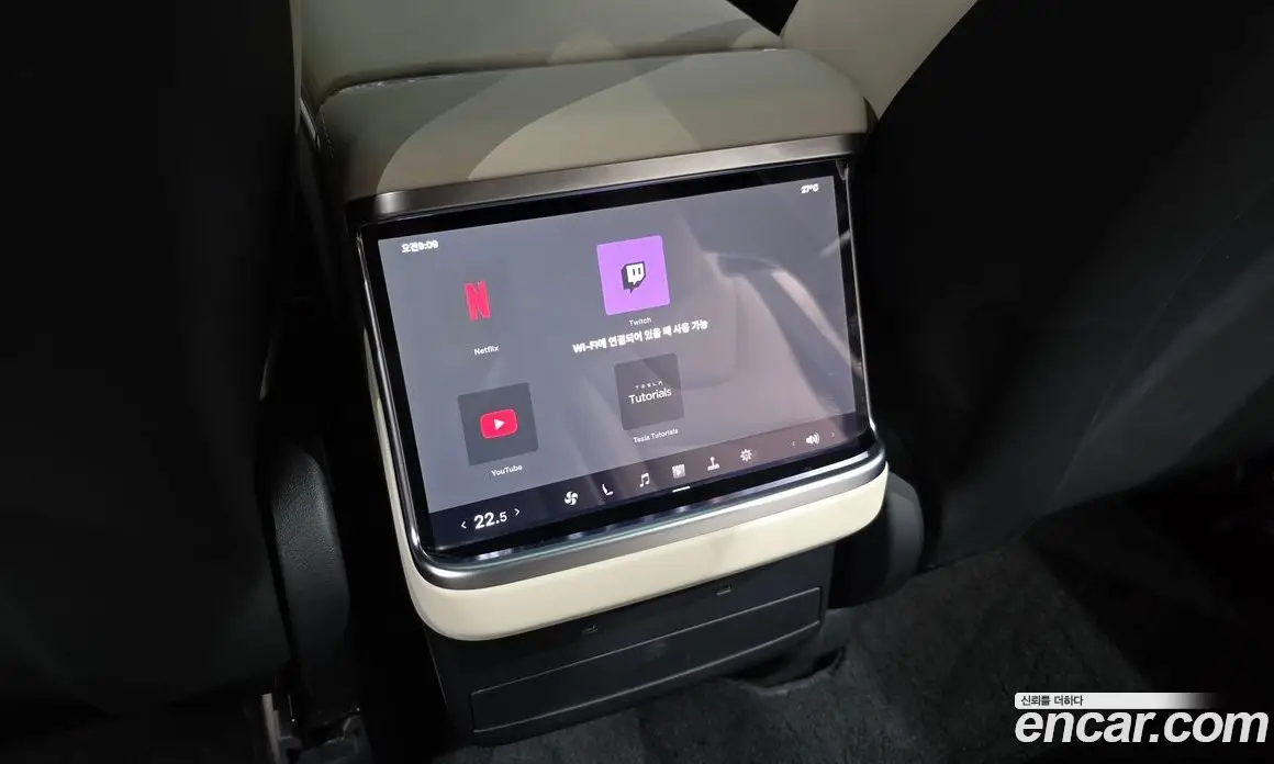 Tesla Model X 2023 0.3 автомат (гидро), фото 30 Tesla Model X 2023 0.3 автомат (гидро), фото 30