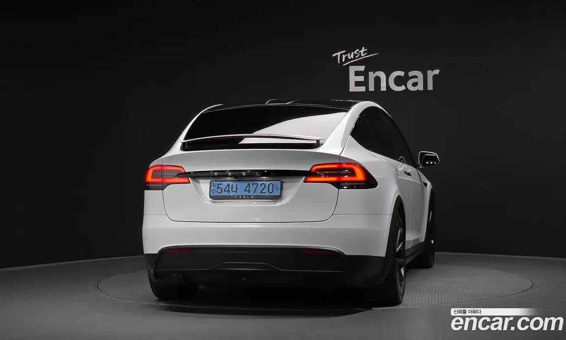 Tesla Model X 2023 0.3 автомат (гидро), фото 4 Tesla Model X 2023 0.3 автомат (гидро), фото 4