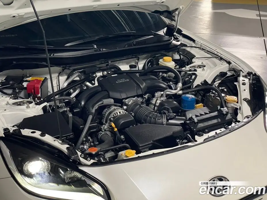 Toyota 86 2025 2.4 механика, фото 16