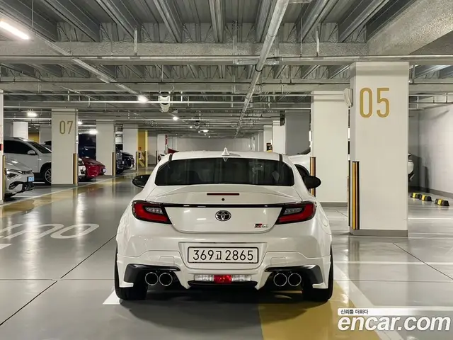 Toyota 86 2025 2.4 механика, миниатюра 4