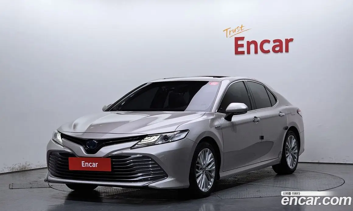 Toyota Camry 2018 2.5 автомат (гидро), фото 1 Toyota Camry 2018 2.5 автомат (гидро), фото 1