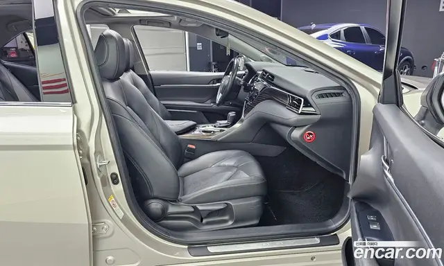 Toyota Camry 2018 2.5 автомат (гидро), миниатюра 11 Toyota Camry 2018 2.5 автомат (гидро), миниатюра 11