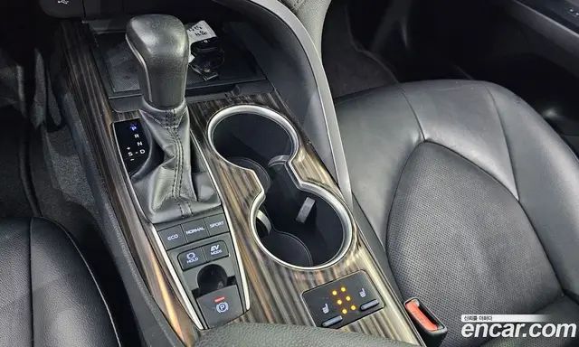 Toyota Camry 2018 2.5 автомат (гидро), миниатюра 9 Toyota Camry 2018 2.5 автомат (гидро), миниатюра 9
