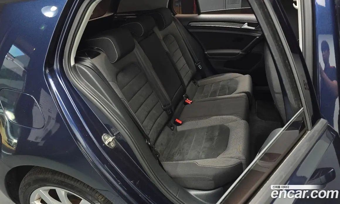 Volkswagen Golf 2015 1.6 автомат (гидро), фото 16 Volkswagen Golf 2015 1.6 автомат (гидро), фото 16