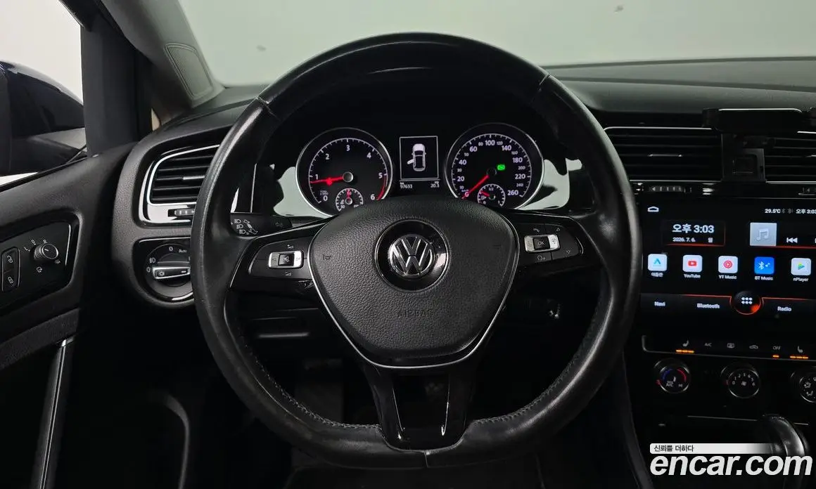 Volkswagen Golf 2015 1.6 автомат (гидро), фото 18 Volkswagen Golf 2015 1.6 автомат (гидро), фото 18