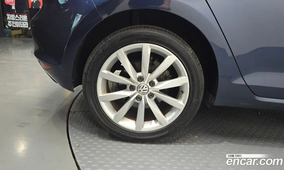Volkswagen Golf 2015 1.6 автомат (гидро), фото 28 Volkswagen Golf 2015 1.6 автомат (гидро), фото 28