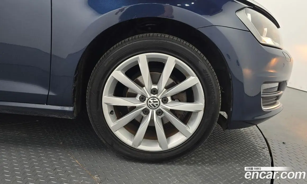 Volkswagen Golf 2015 1.6 автомат (гидро), фото 29 Volkswagen Golf 2015 1.6 автомат (гидро), фото 29