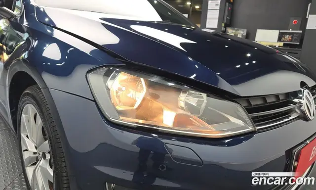 Volkswagen Golf 2015 1.6 автомат (гидро), миниатюра 7 Volkswagen Golf 2015 1.6 автомат (гидро), миниатюра 7