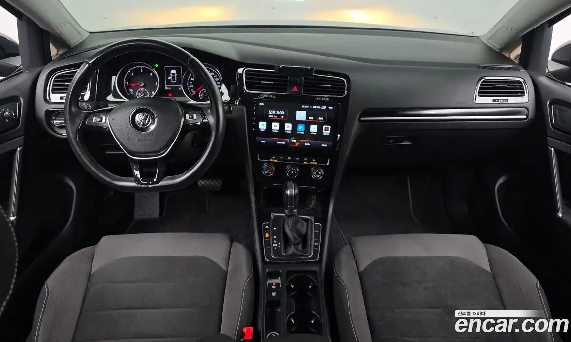 Volkswagen Golf 2015 1.6 автомат (гидро), фото 9 Volkswagen Golf 2015 1.6 автомат (гидро), фото 9