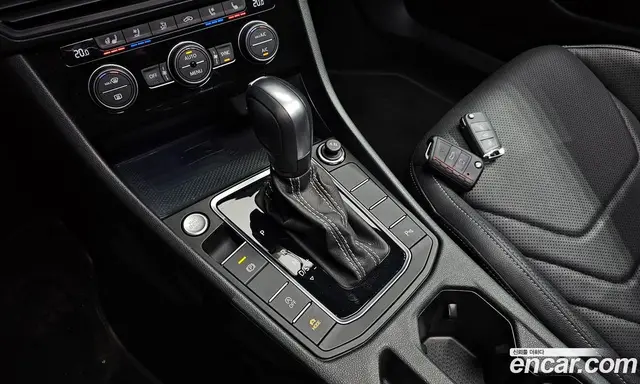 Volkswagen Jetta 2021 1.4 автомат (гидро), миниатюра 12