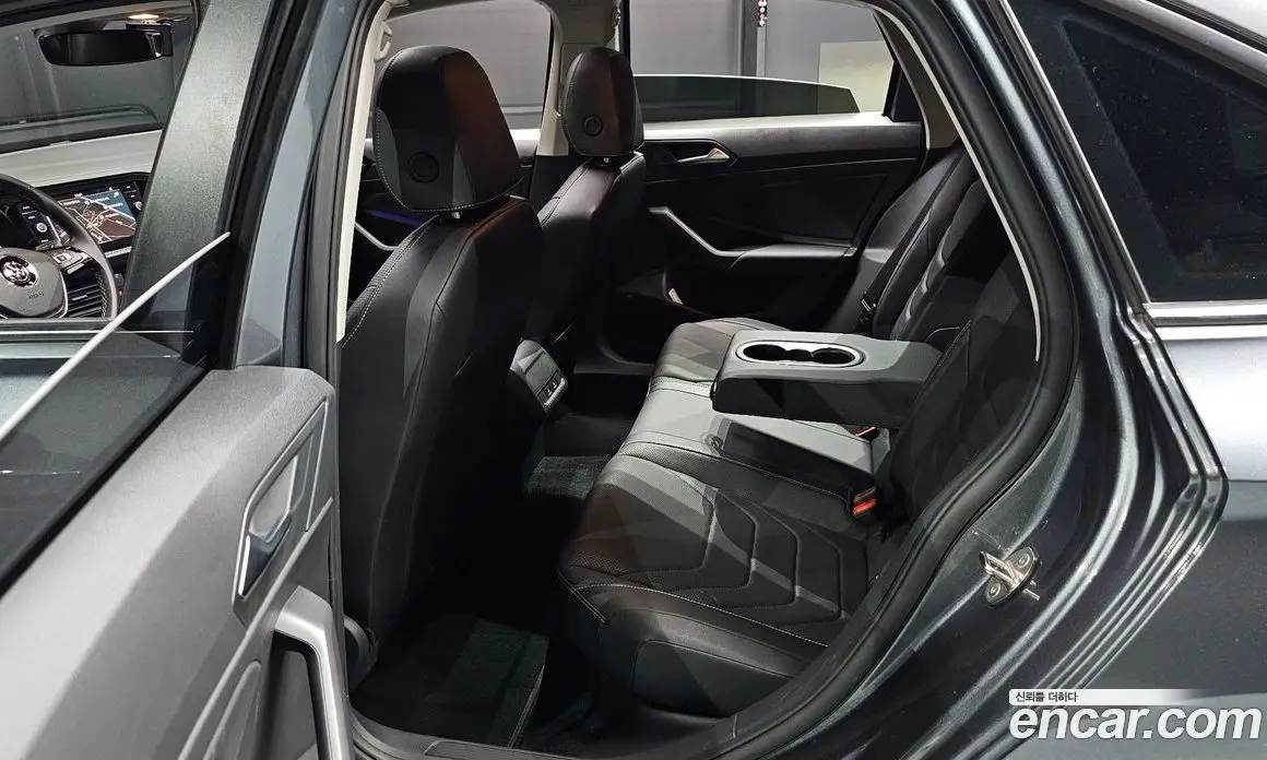 Volkswagen Jetta 2021 1.4 автомат (гидро), фото 17 Volkswagen Jetta 2021 1.4 автомат (гидро), фото 17