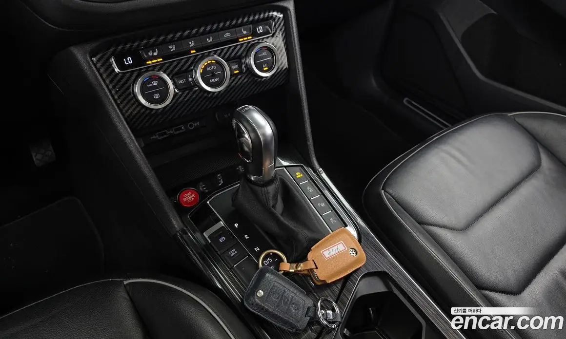 Volkswagen Tiguan 2018 2.0 автомат (гидро), фото 12 Volkswagen Tiguan 2018 2.0 автомат (гидро), фото 12