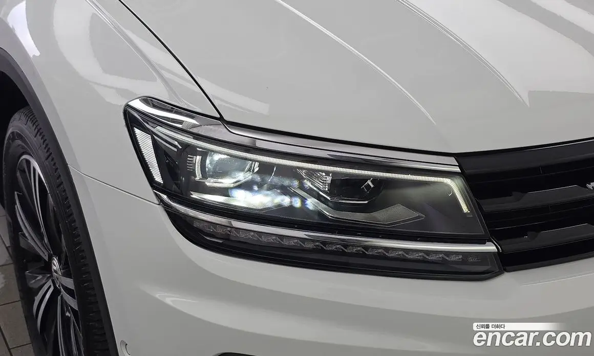 Volkswagen Tiguan 2018 2.0 автомат (гидро), фото 8 Volkswagen Tiguan 2018 2.0 автомат (гидро), фото 8