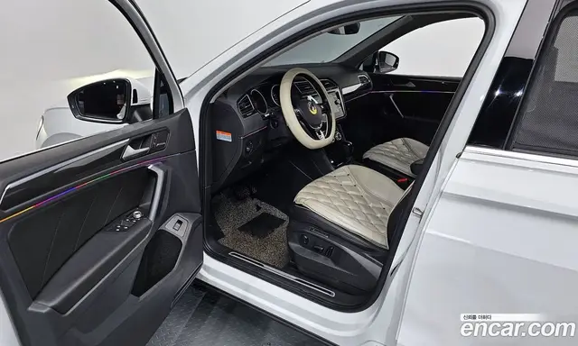 Volkswagen Tiguan 2020 2.0 автомат (гидро), миниатюра 11