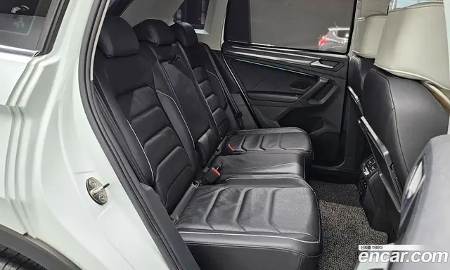 Volkswagen Tiguan 2020 2.0 автомат (гидро), миниатюра 12
