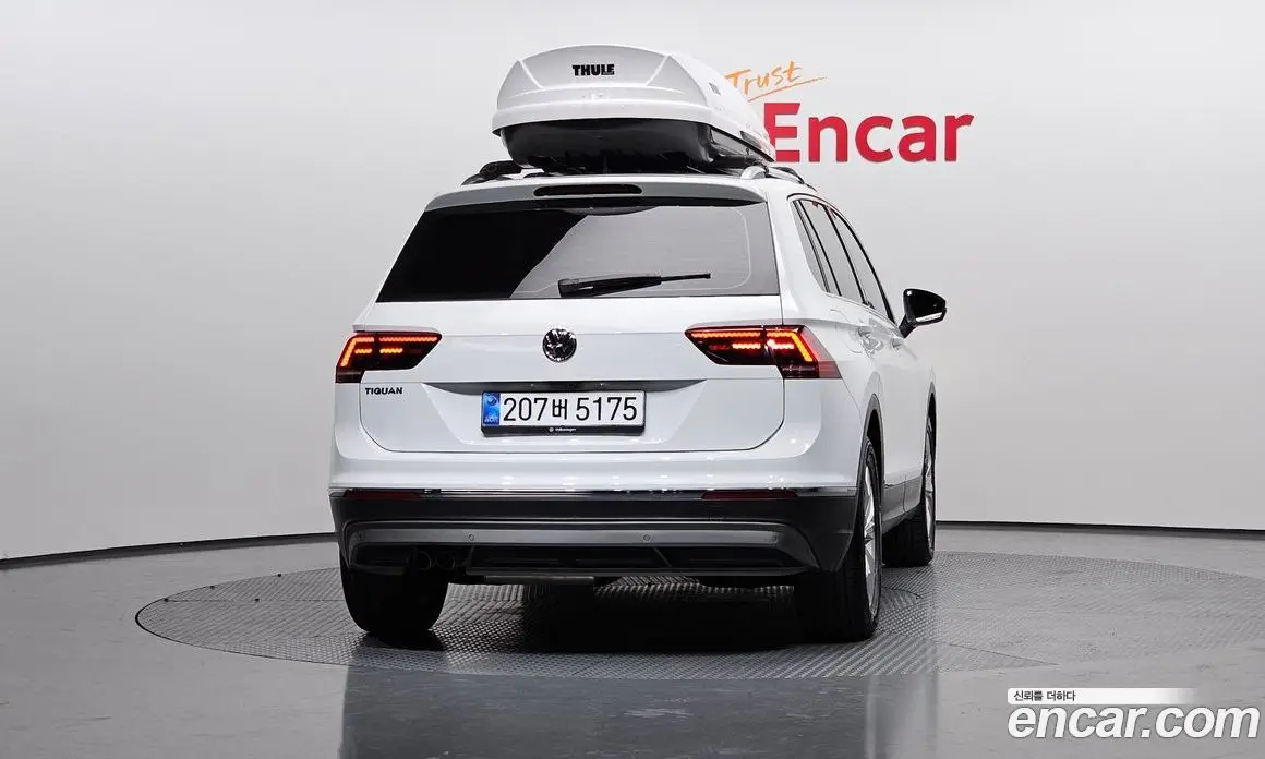Volkswagen Tiguan 2020 2.0 автомат (гидро), фото 4