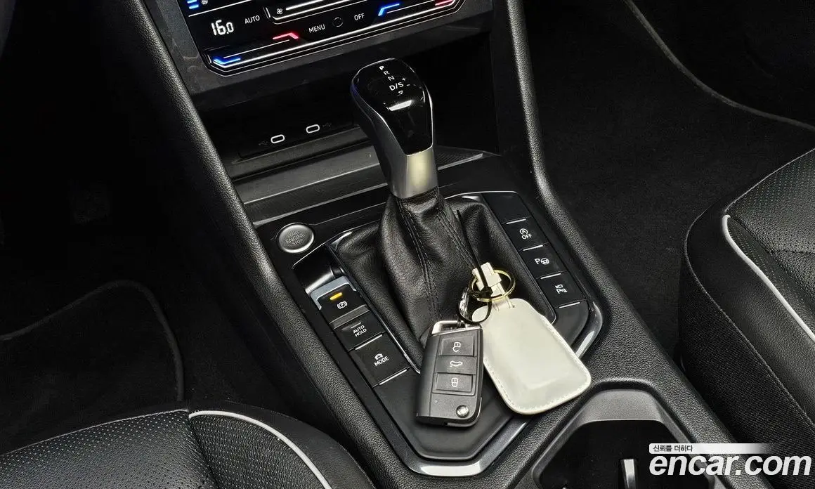 Volkswagen Tiguan 2024 2.0 автомат (гидро), фото 11 Volkswagen Tiguan 2024 2.0 автомат (гидро), фото 11