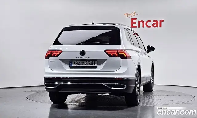 Volkswagen Tiguan 2024 2.0 автомат (гидро), миниатюра 3 Volkswagen Tiguan 2024 2.0 автомат (гидро), миниатюра 3