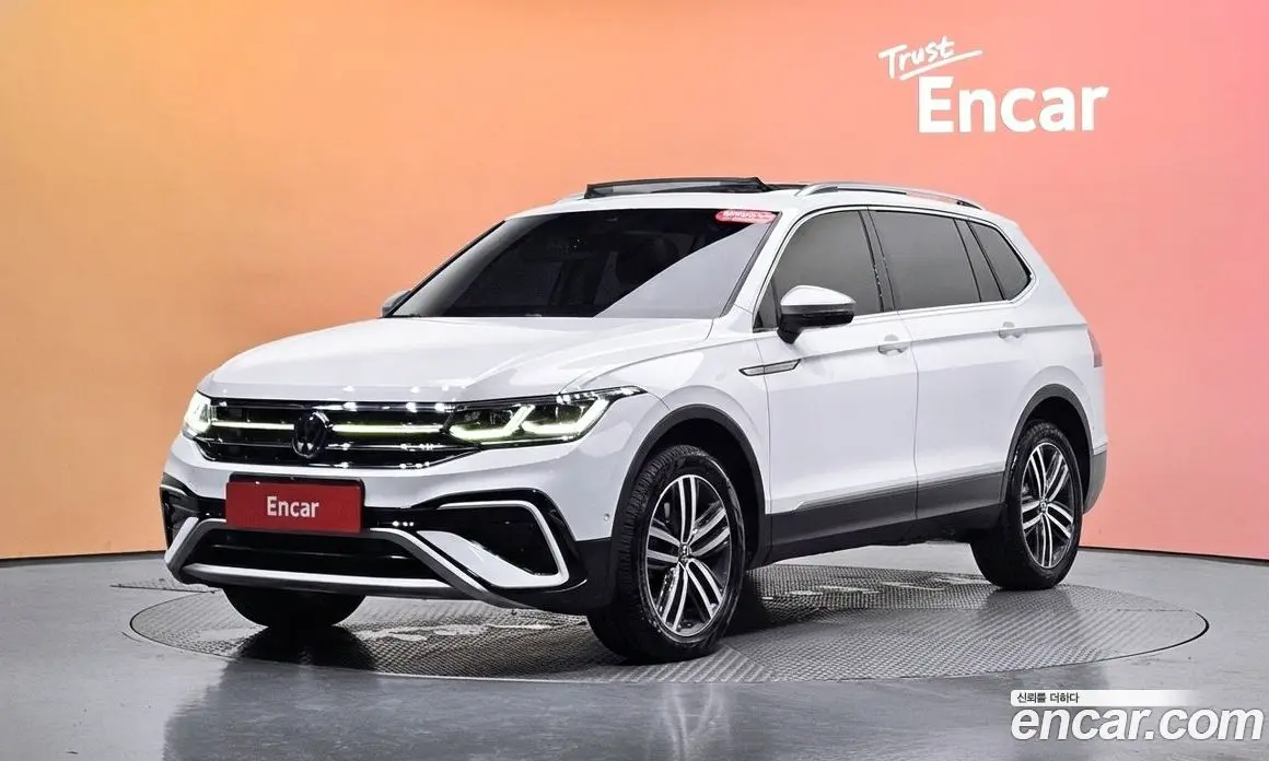 Volkswagen Tiguan 2024 2.0 автомат (гидро), фото 31 Volkswagen Tiguan 2024 2.0 автомат (гидро), фото 31