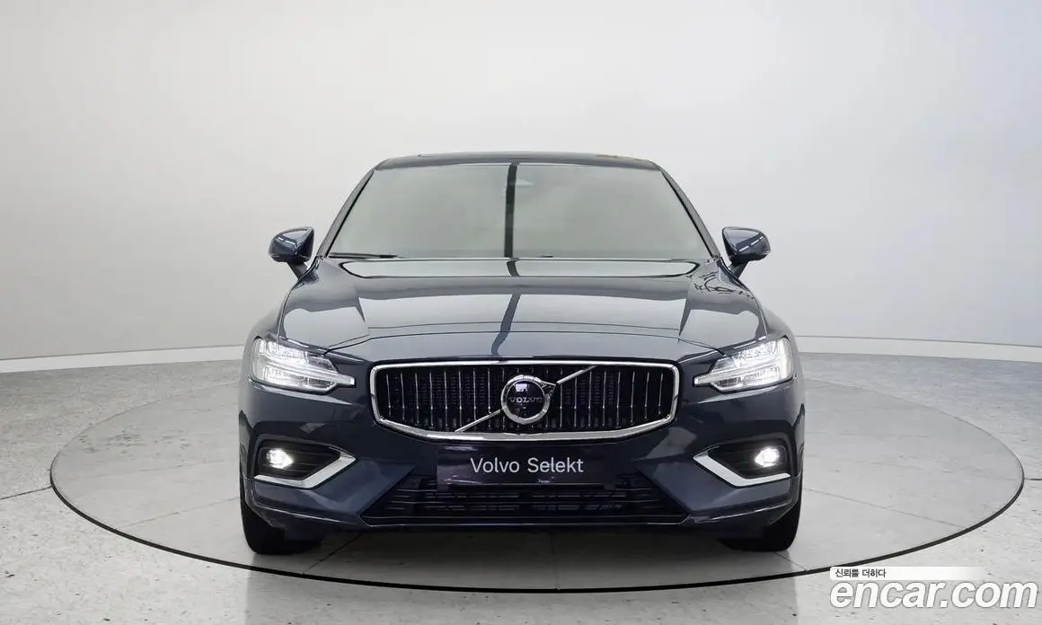 Volvo S60 2024 2.0 автомат (гидро), фото 3 Volvo S60 2024 2.0 автомат (гидро), фото 3