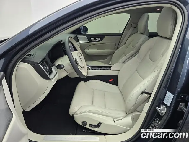 Volvo S60 2024 2.0 автомат (гидро), миниатюра 10 Volvo S60 2024 2.0 автомат (гидро), миниатюра 10