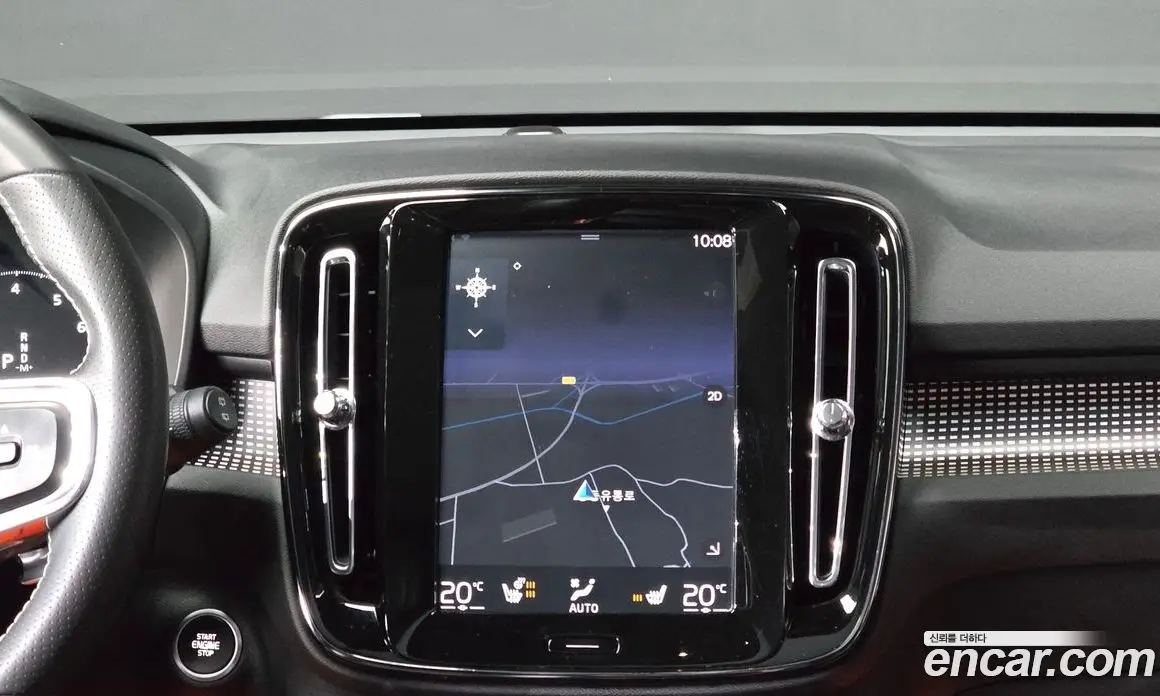 Volvo XC40 2019 2.0 автомат (гидро), фото 15 Volvo XC40 2019 2.0 автомат (гидро), фото 15