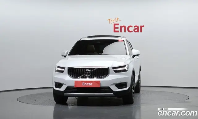 Volvo XC40 2021 2.0 автомат (гидро), миниатюра 3 Volvo XC40 2021 2.0 автомат (гидро), миниатюра 3