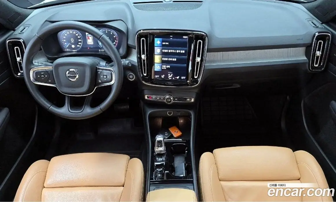 Volvo XC40 2021 2.0 автомат (гидро), фото 7 Volvo XC40 2021 2.0 автомат (гидро), фото 7