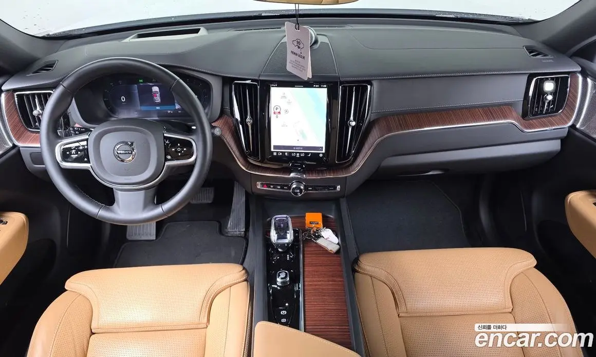 Volvo XC60 2025 2.0 автомат (гидро), фото 7 Volvo XC60 2025 2.0 автомат (гидро), фото 7