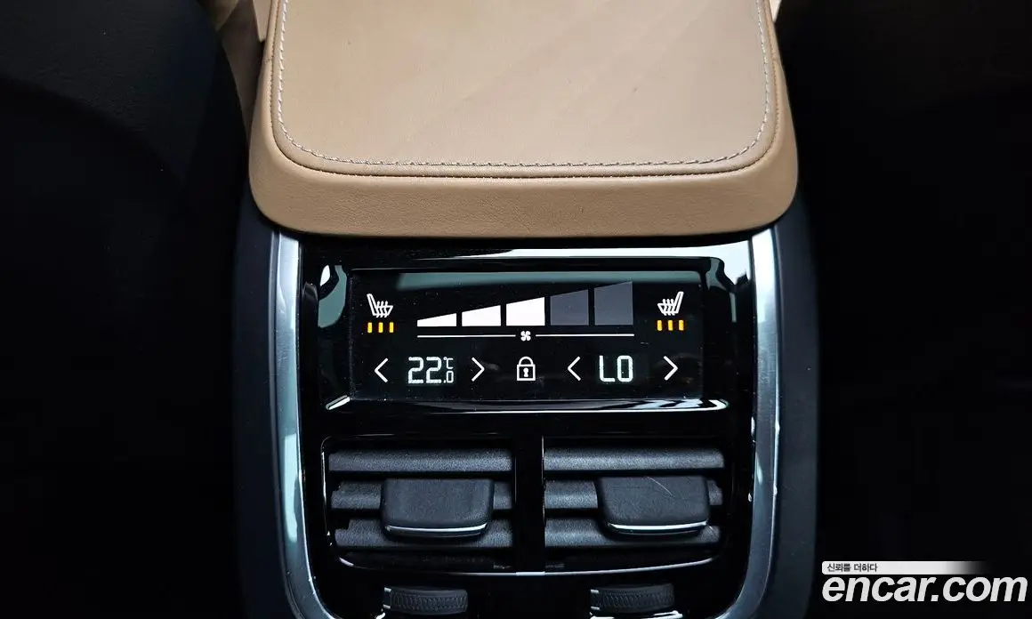 Volvo XC90 2019 2.0 автомат (гидро), фото 19 Volvo XC90 2019 2.0 автомат (гидро), фото 19