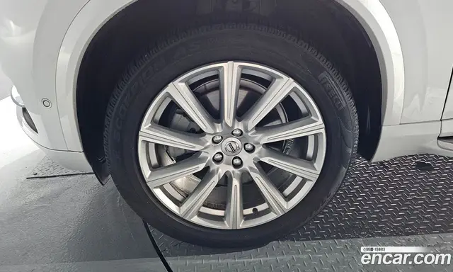 Volvo XC90 2019 2.0 автомат (гидро), миниатюра 5 Volvo XC90 2019 2.0 автомат (гидро), миниатюра 5