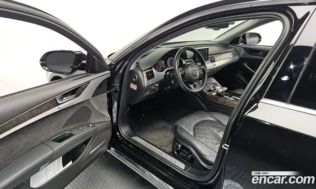 Audi A8 2016 4.0 автомат (гидро), миниатюра 11 Audi A8 2016 4.0 автомат (гидро), миниатюра 11