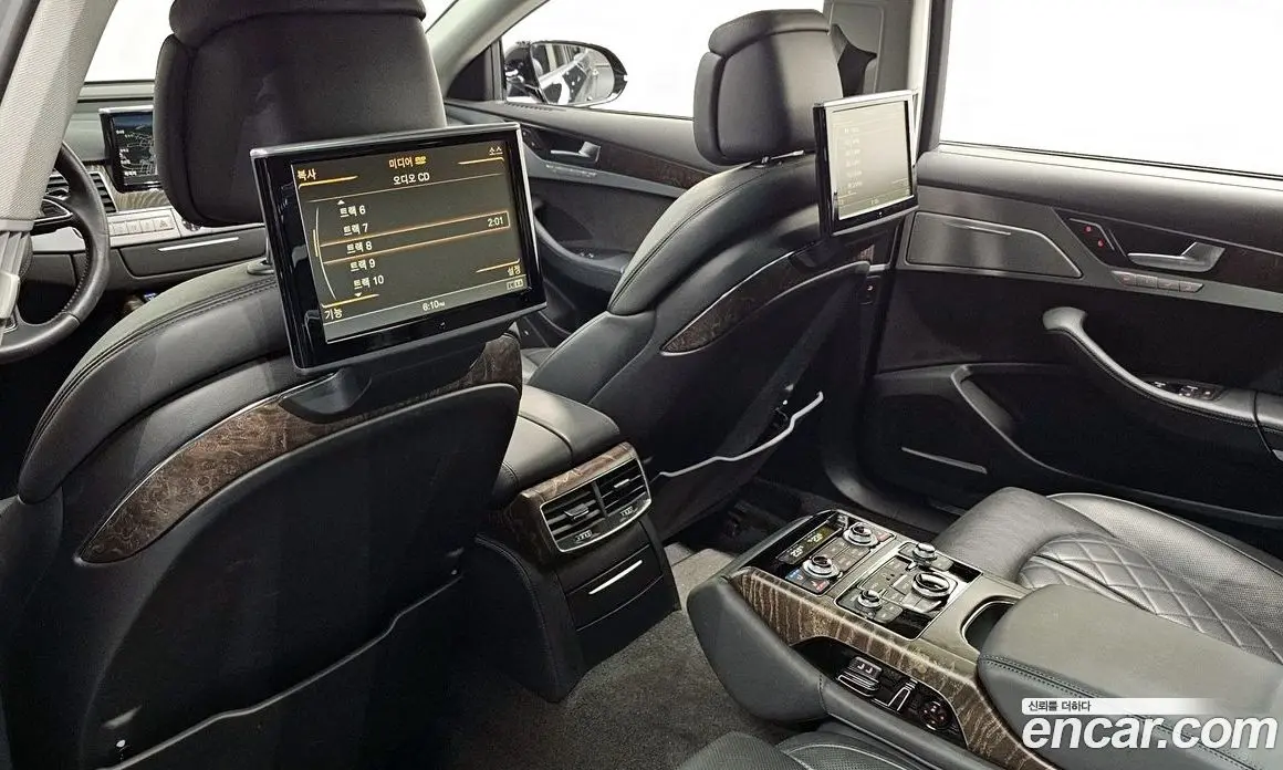 Audi A8 2016 4.0 автомат (гидро), фото 20 Audi A8 2016 4.0 автомат (гидро), фото 20