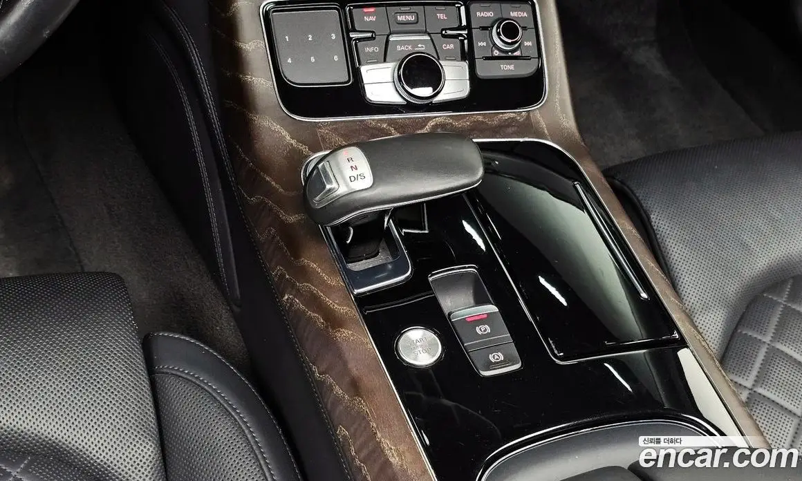 Audi A8 2016 4.0 автомат (гидро), фото 9 Audi A8 2016 4.0 автомат (гидро), фото 9