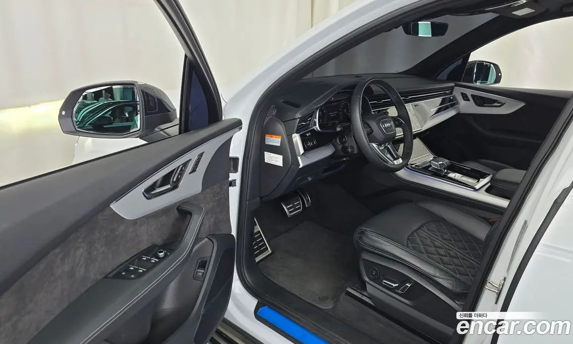 Audi Q7 2022 3.0 автомат (гидро), фото 13