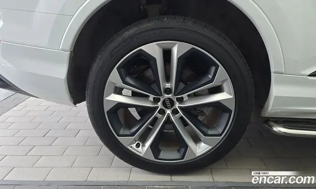 Audi Q7 2022 3.0 автомат (гидро), миниатюра 5