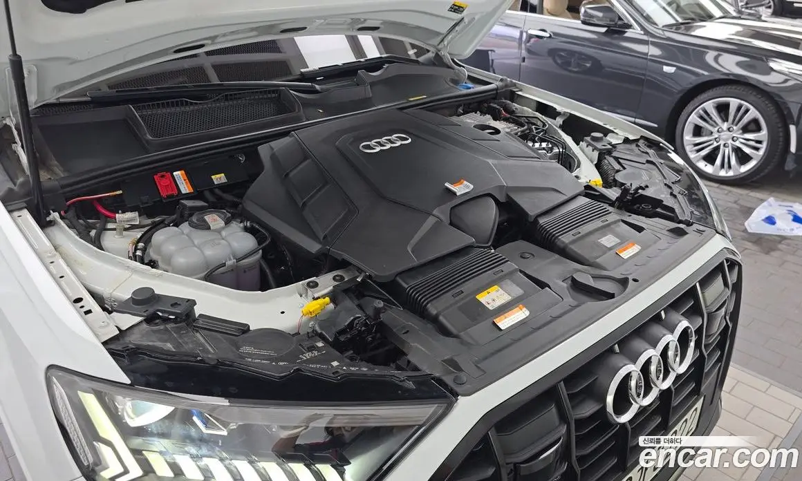 Audi Q7 2022 3.0 автомат (гидро), фото 6