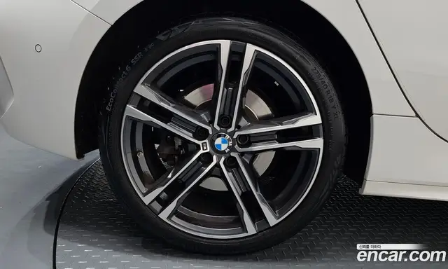 BMW 1 серия 2023 2.0 автомат (гидро), миниатюра 5