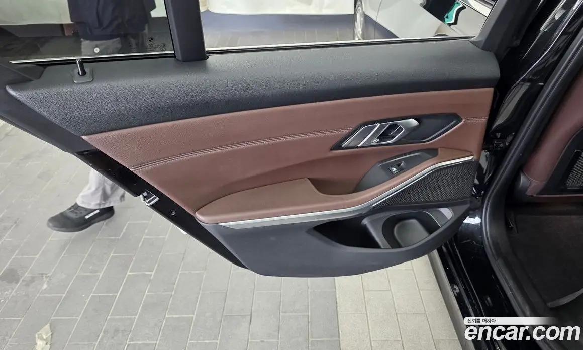 BMW 3 серия 2019 2.0 автомат (гидро), фото 15 BMW 3 серия 2019 2.0 автомат (гидро), фото 15