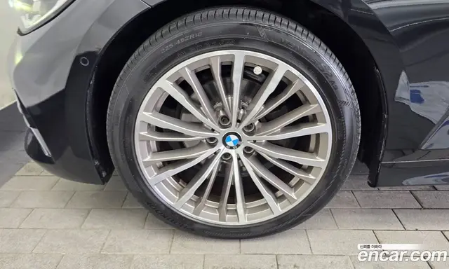 BMW 3 серия 2019 2.0 автомат (гидро), миниатюра 5 BMW 3 серия 2019 2.0 автомат (гидро), миниатюра 5