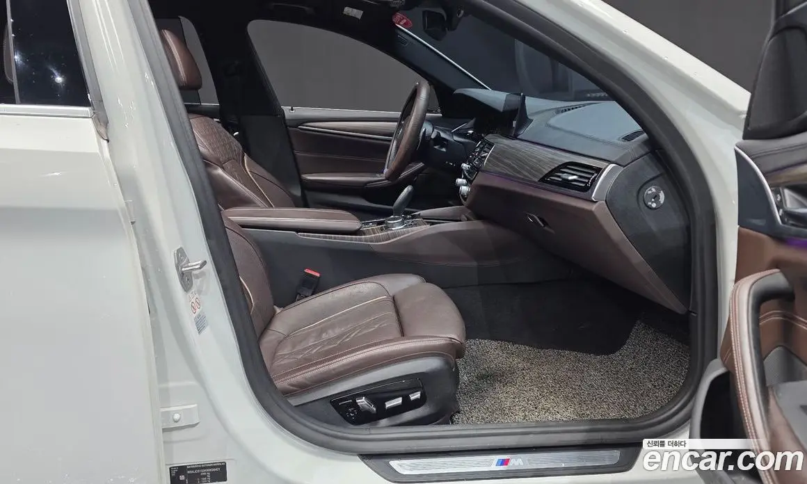 BMW 5 серия 2019 2.0 автомат (гидро), фото 16 BMW 5 серия 2019 2.0 автомат (гидро), фото 16